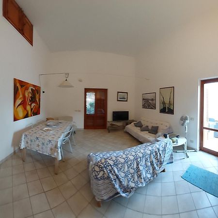 Villa Punta Lunga Фавиньяна Экстерьер фото